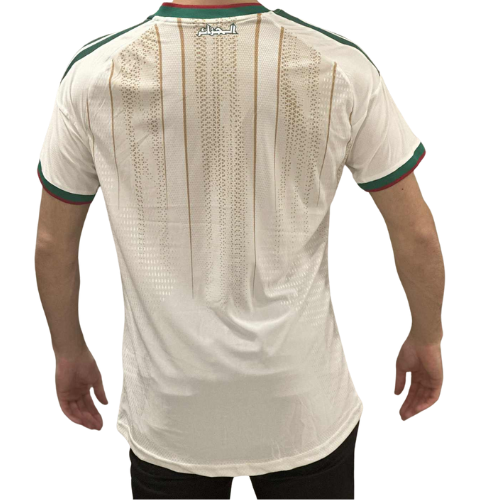 Maillot de l’Équipe Nationale – Blanc, Vert & Doré